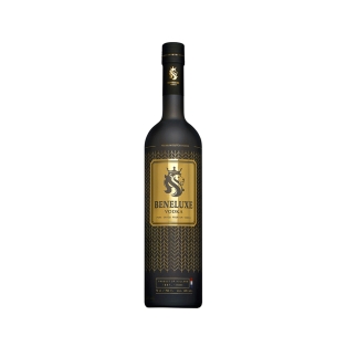 Օղի «Beneluxe Black» 700մլ