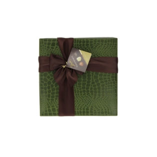 Chocolate candies `Hamlet` collection 250g