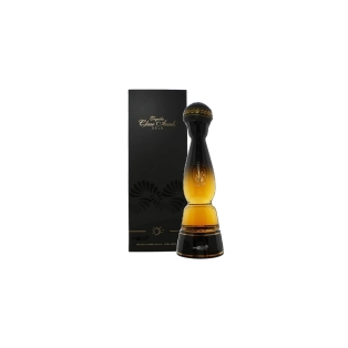 Tequila `Clase Azul Gold` 700ml