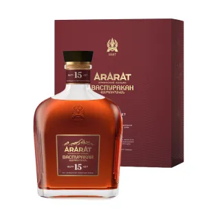 Բրենդի «Արարատ. Վասպուրական» /տուփով/ 700մլ