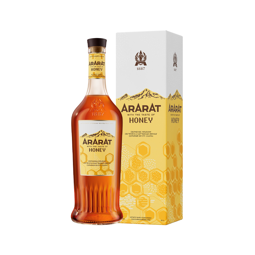 Brandy `Ararat` with honey flavor /box/ 700ml