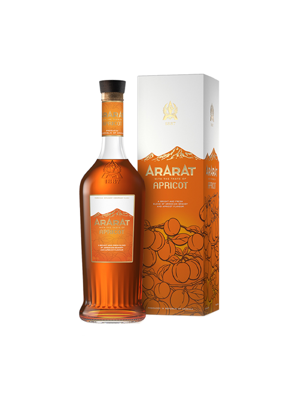Բրենդի «Արարատ Ապրիկոտ» 700մլ
